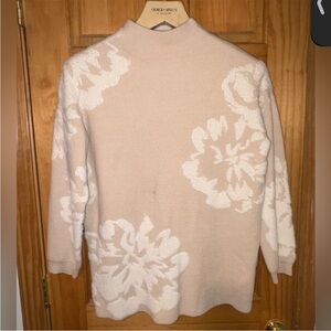 Anthropologie Women's Tan and White Floral Sweater